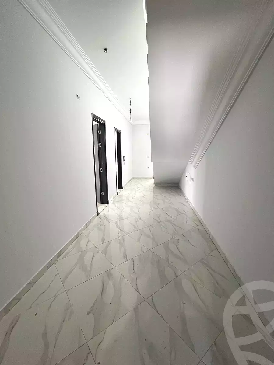 https://aqarmap.com.eg/en/listing/7088021-for-sale-cairo-new-cairo-compounds-hyde-park-park-corner-hyde-park