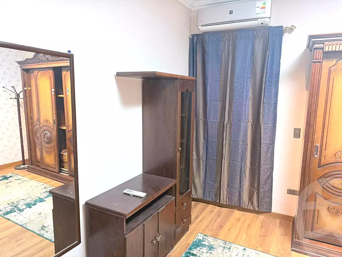 https://aqarmap.com.eg/ar/listing/7088162-for-rent-cairo-new-cairo-south-investors-mohammed-nagib-axis-st