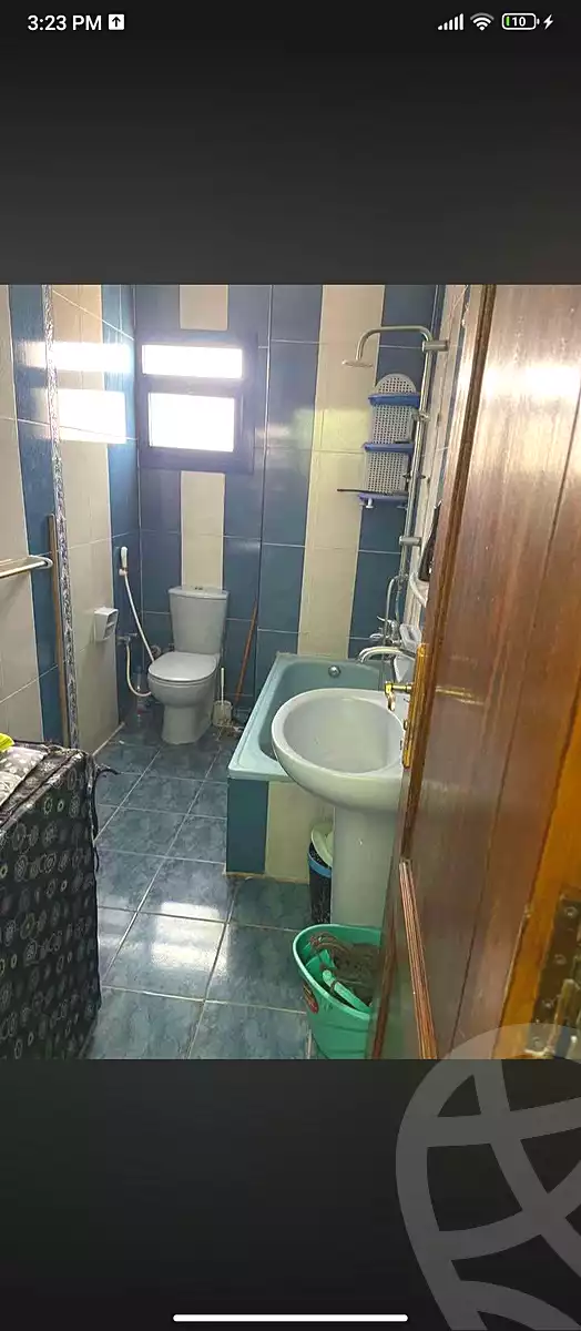 https://aqarmap.com.eg/en/listing/7088238-for-sale-cairo-helwan-kwrnysh-hlwn