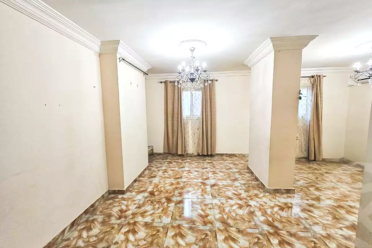 https://aqarmap.com.eg/en/listing/7088362-for-sale-alexandria-el-montazah-el-geesh