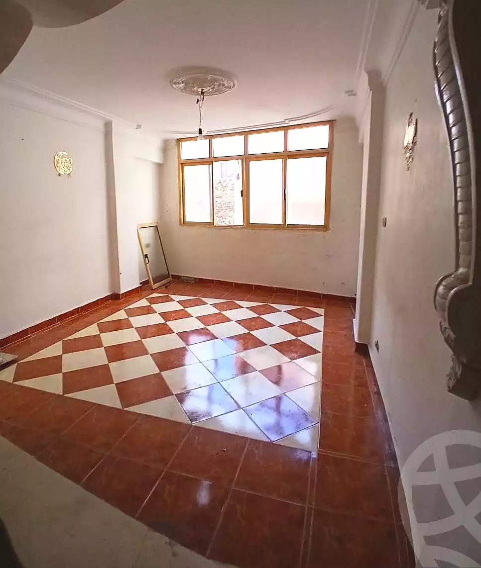 https://aqarmap.com.eg/ar/listing/7088406-for-sale-alexandria-lsywf-el-falki