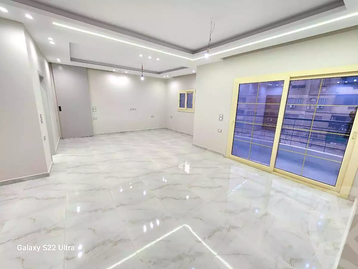 https://aqarmap.com.eg/en/listing/7088414-for-sale-sharqia-zagazig-zagazig-city-tolba-awaida-st