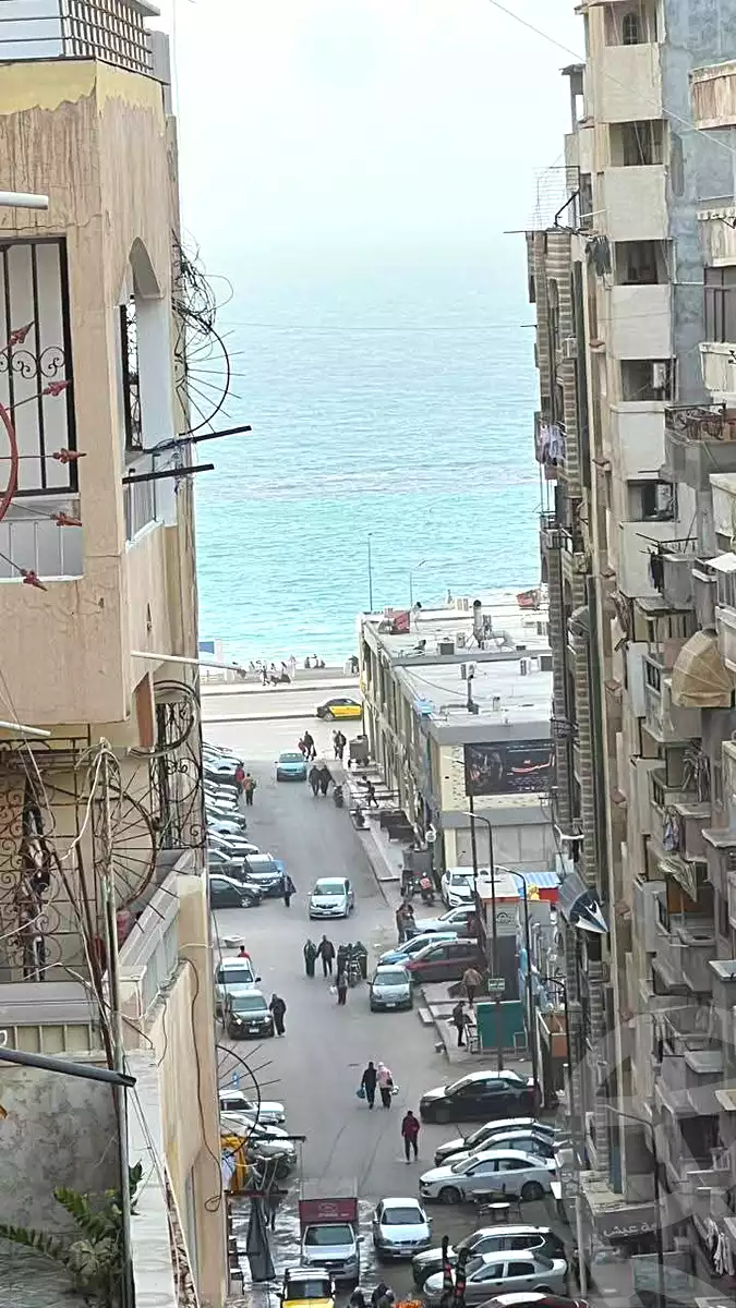 https://aqarmap.com.eg/en/listing/7088510-for-sale-alexandria-el-asafra-l-sfr-bhry