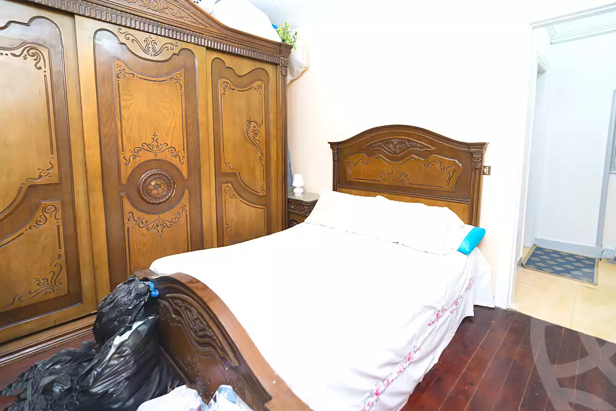 https://aqarmap.com.eg/en/listing/7088711-for-sale-alexandria-cleopatra-tiba-st