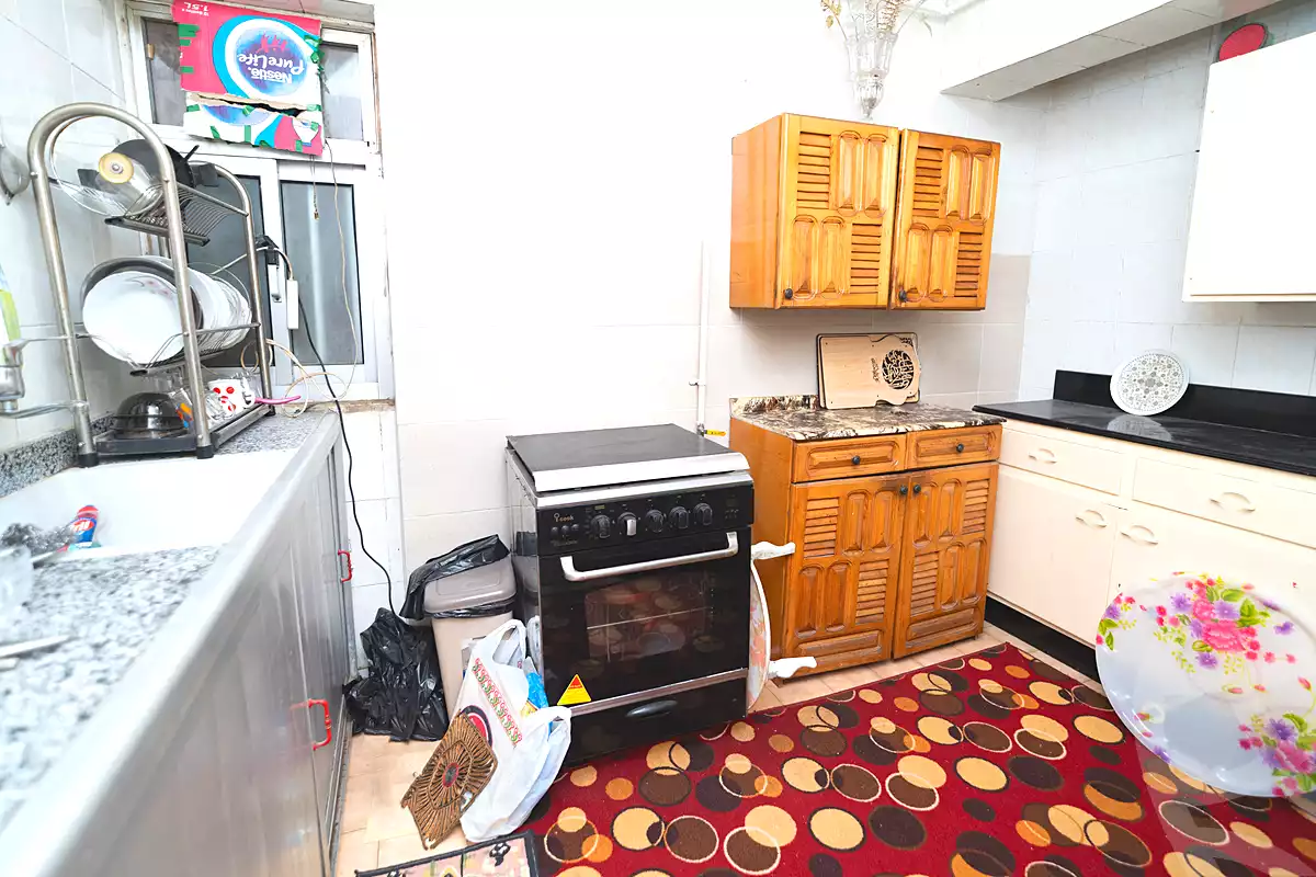 https://aqarmap.com.eg/en/listing/7088711-for-sale-alexandria-cleopatra-tiba-st