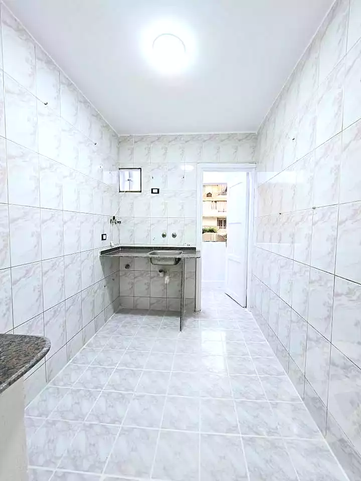 https://aqarmap.com.eg/en/listing/7088943-for-sale-alexandria-al-agamy-shataa-el-nakheel