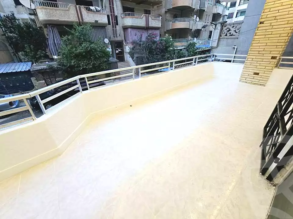 https://aqarmap.com.eg/en/listing/7088943-for-sale-alexandria-al-agamy-shataa-el-nakheel