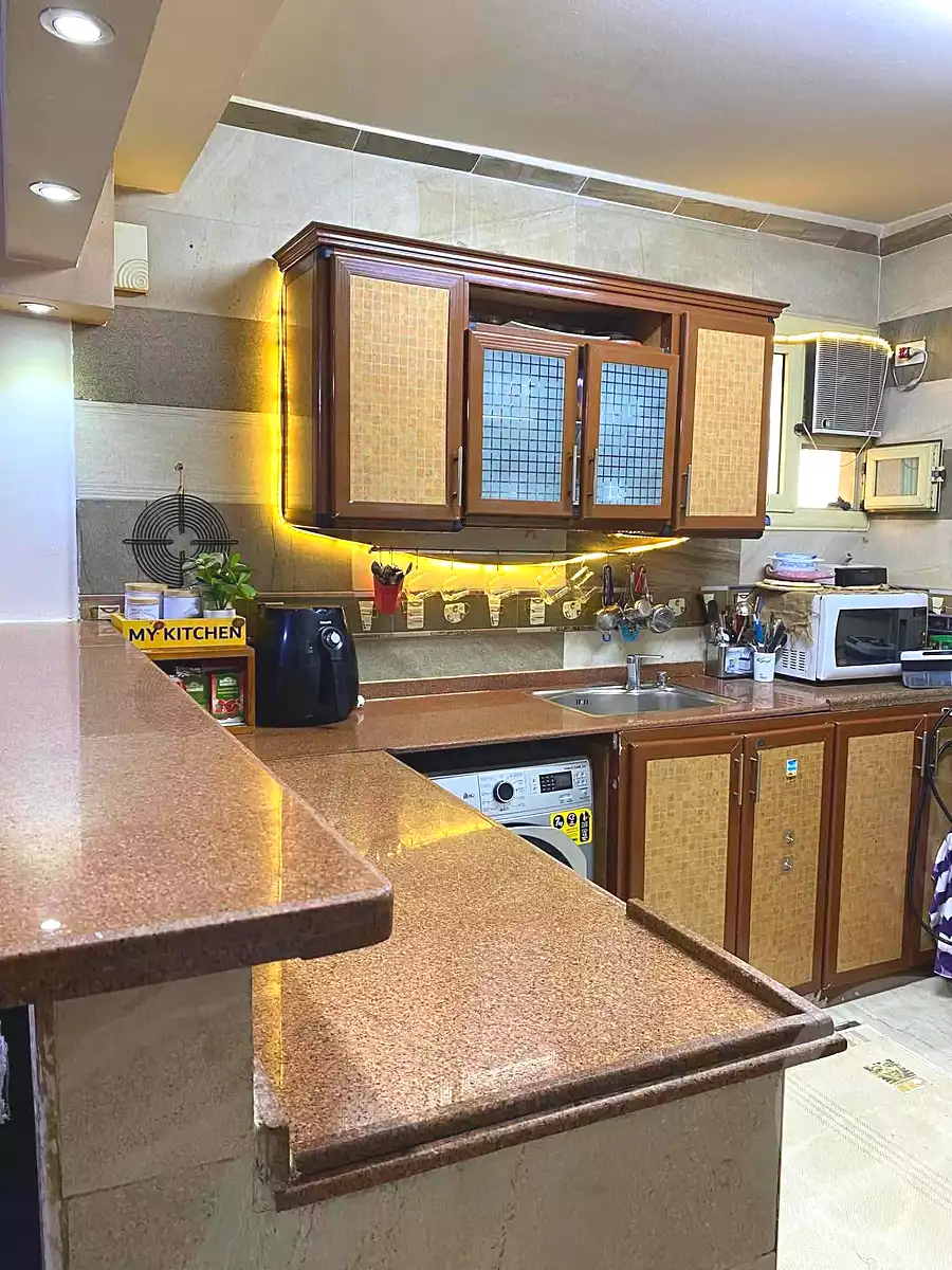 https://aqarmap.com.eg/ar/listing/7089129-for-sale-cairo-ain-shams-ahmed-esmat-st