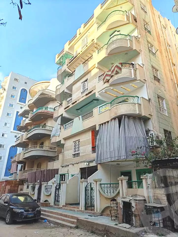 https://aqarmap.com.eg/ar/listing/7089236-for-sale-alexandria-al-agamy-shataa-el-nakheel