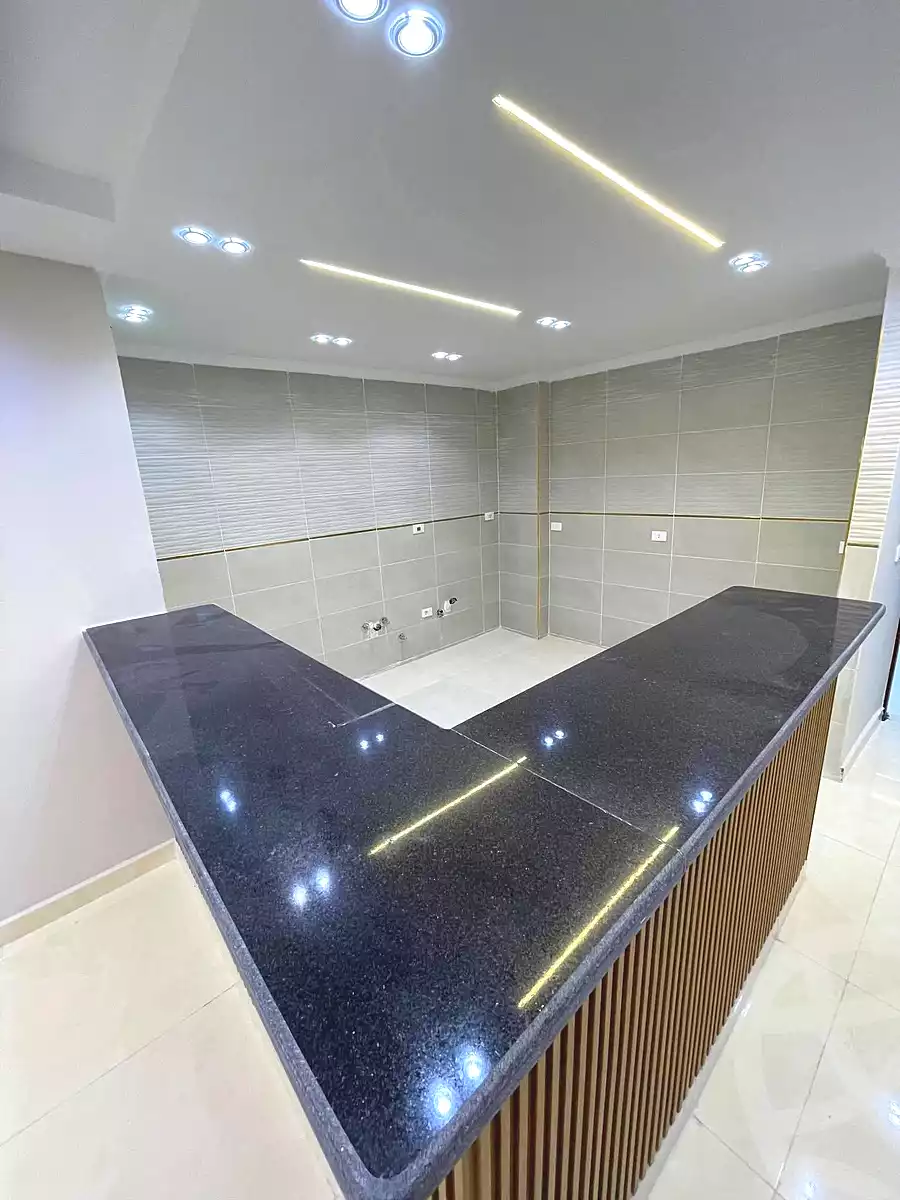 https://aqarmap.com.eg/en/listing/7089408-for-sale-cairo-nozha-2-el-khamseen-st