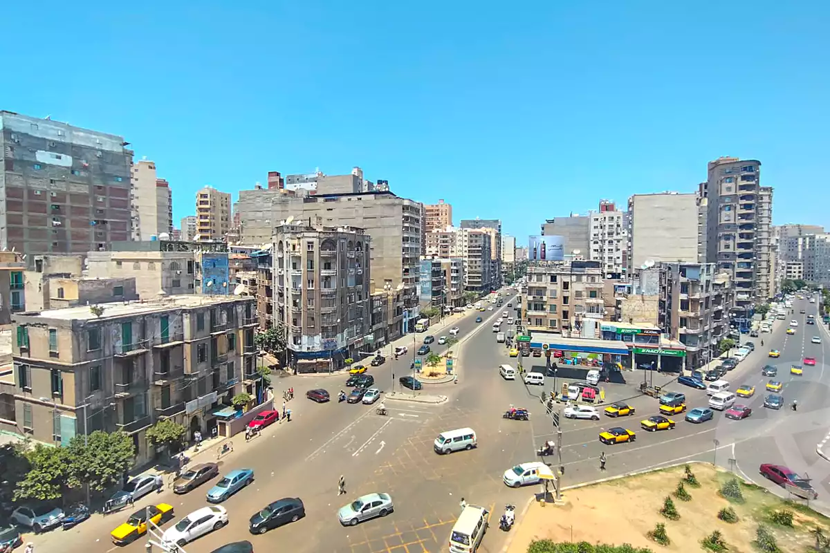 https://aqarmap.com.eg/en/listing/7089610-for-sale-alexandria-ibrahimia-abou-quer-st
