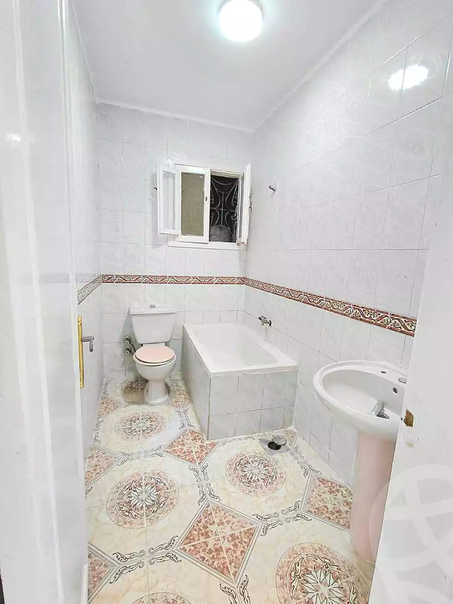 https://aqarmap.com.eg/ar/listing/7089692-for-sale-alexandria-al-agamy