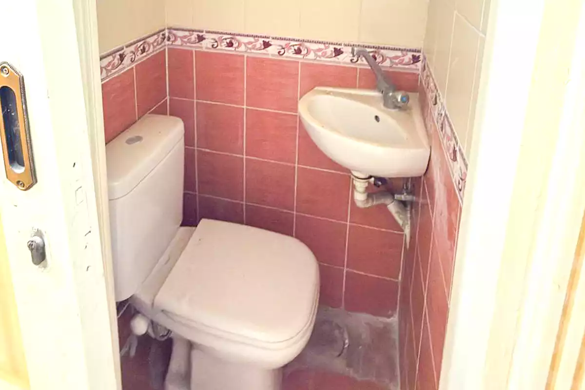 https://aqarmap.com.eg/en/listing/7089703-for-sale-alexandria-l-zryt-champollion-st