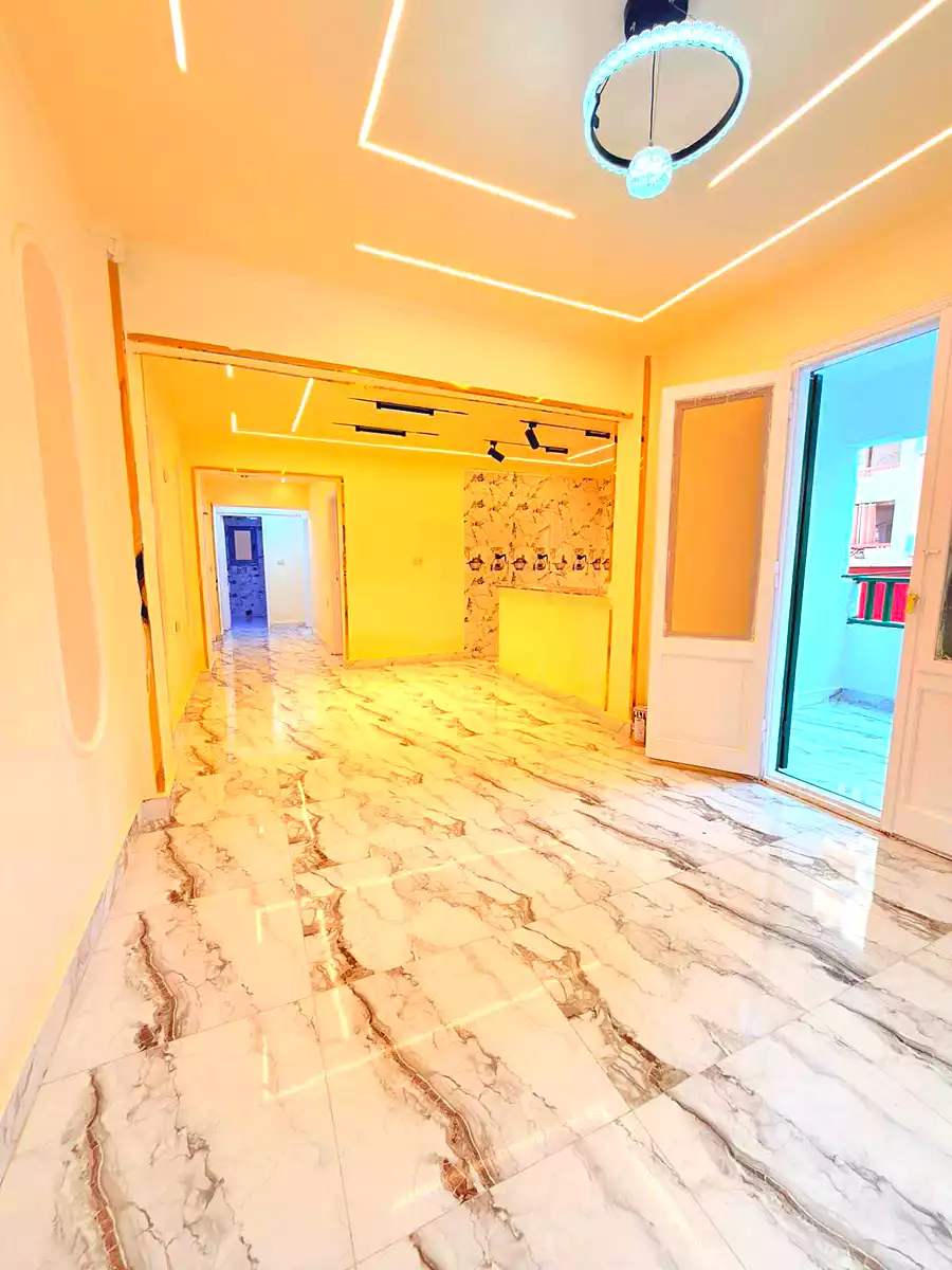 https://aqarmap.com.eg/en/listing/7089704-for-sale-alexandria-al-agamy-shataa-el-nakheel-street-21