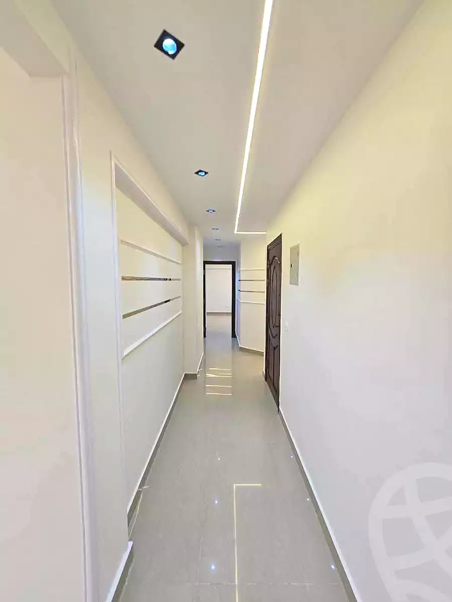https://aqarmap.com.eg/ar/listing/7089720-for-sale-alexandria-miami-mahmoud-el-isawy-st