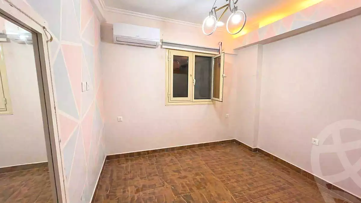 https://aqarmap.com.eg/ar/listing/7089780-for-sale-alexandria-moharram-bey