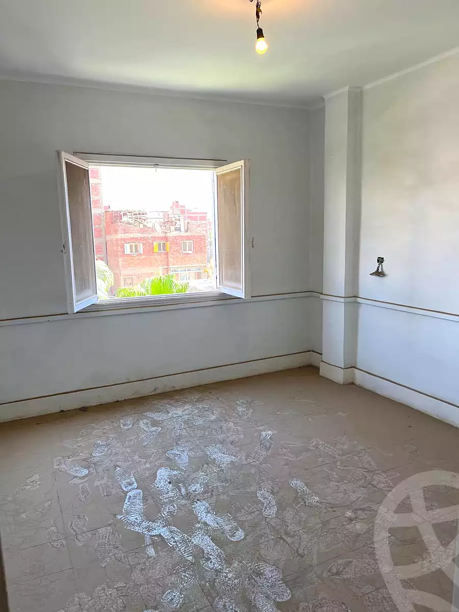 https://aqarmap.com.eg/ar/listing/7089786-for-sale-cairo-helwan-helwan-el-sharkeya-thabit-basha-st