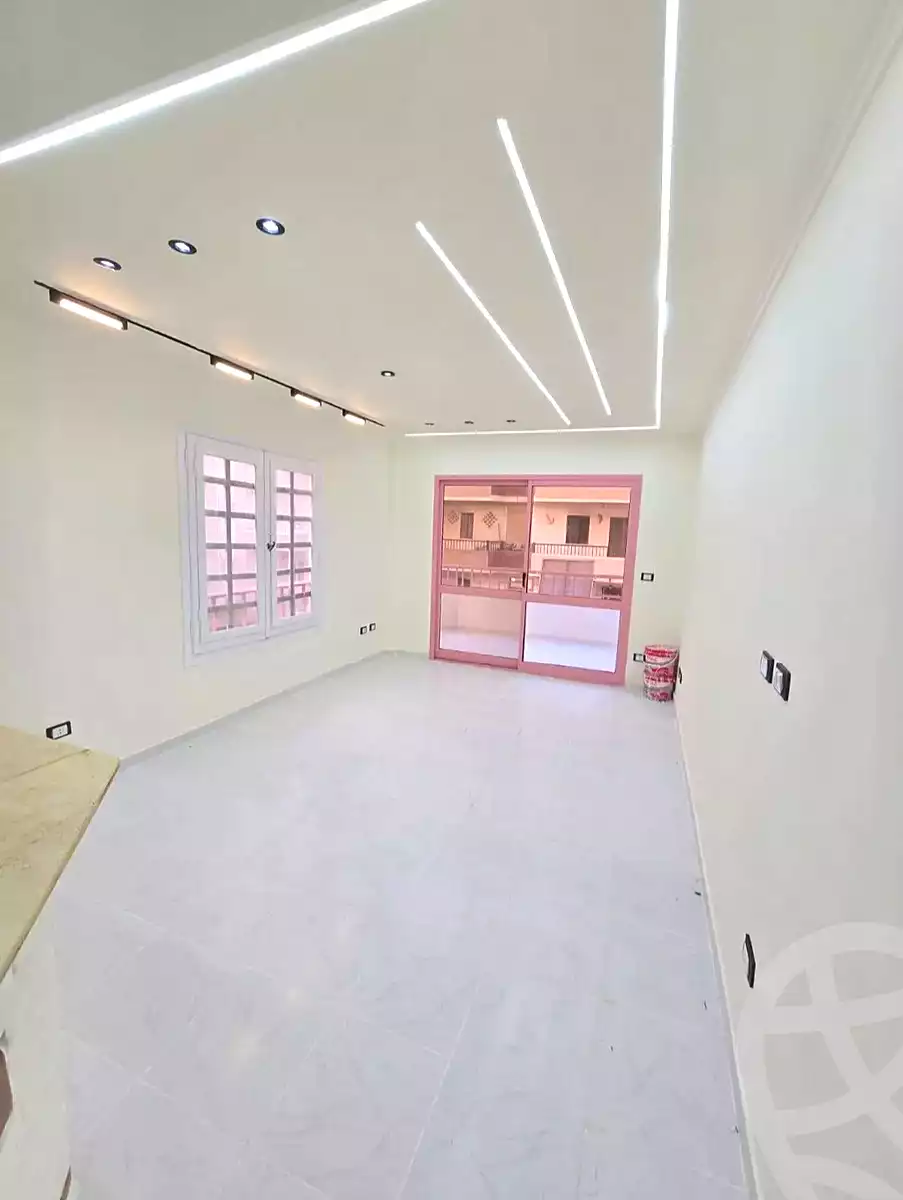 https://aqarmap.com.eg/en/listing/7089808-for-sale-alexandria-al-agamy-el-kilo-21