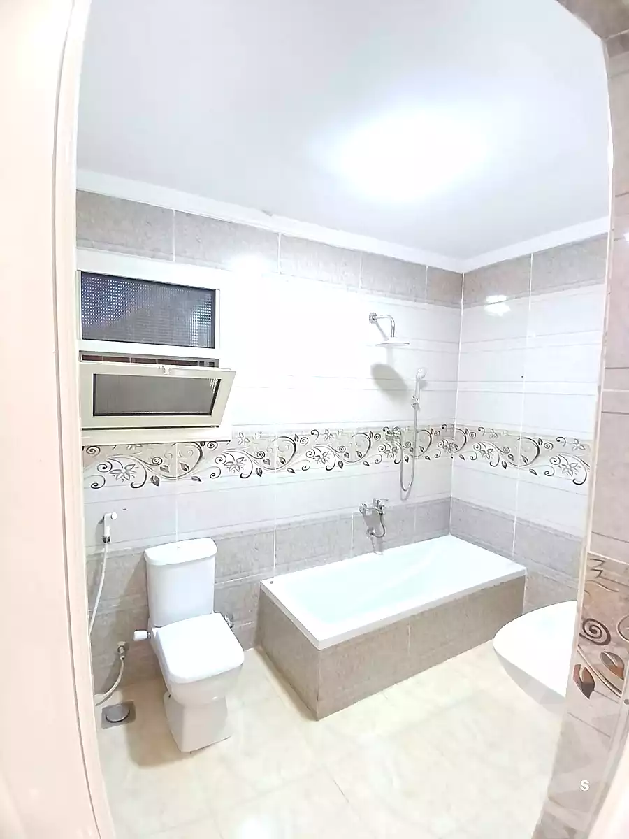 https://aqarmap.com.eg/en/listing/7089848-for-sale-cairo-elnozha-Streettt-27