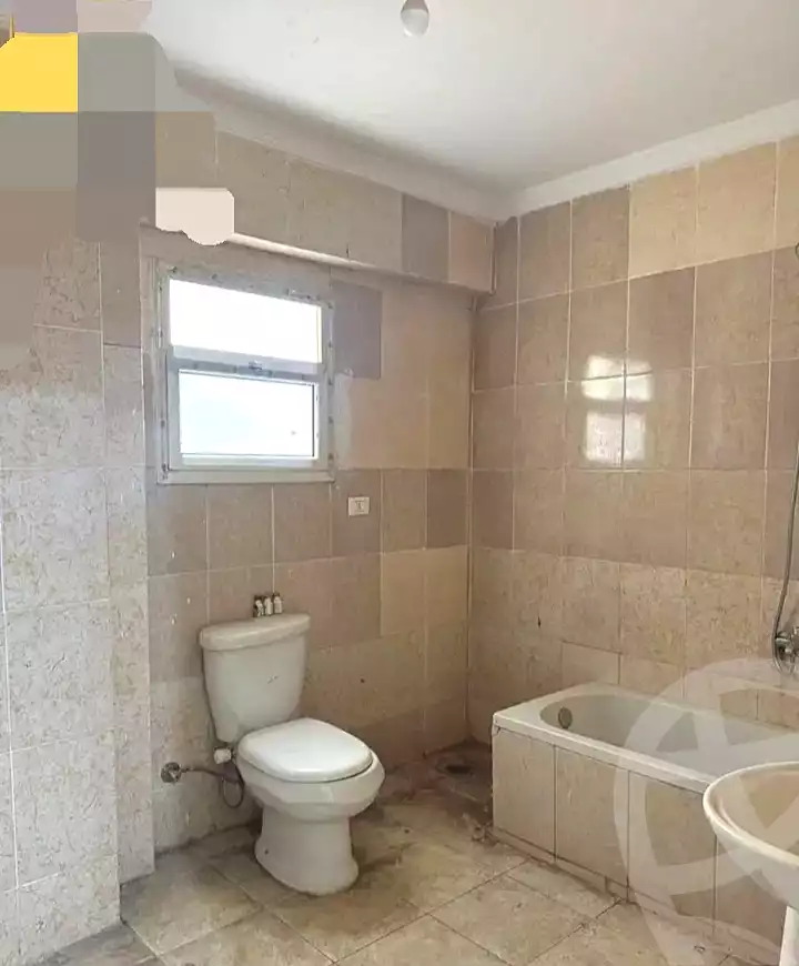 https://aqarmap.com.eg/ar/listing/7089866-for-sale-alexandria-lsywf-city-light-mall