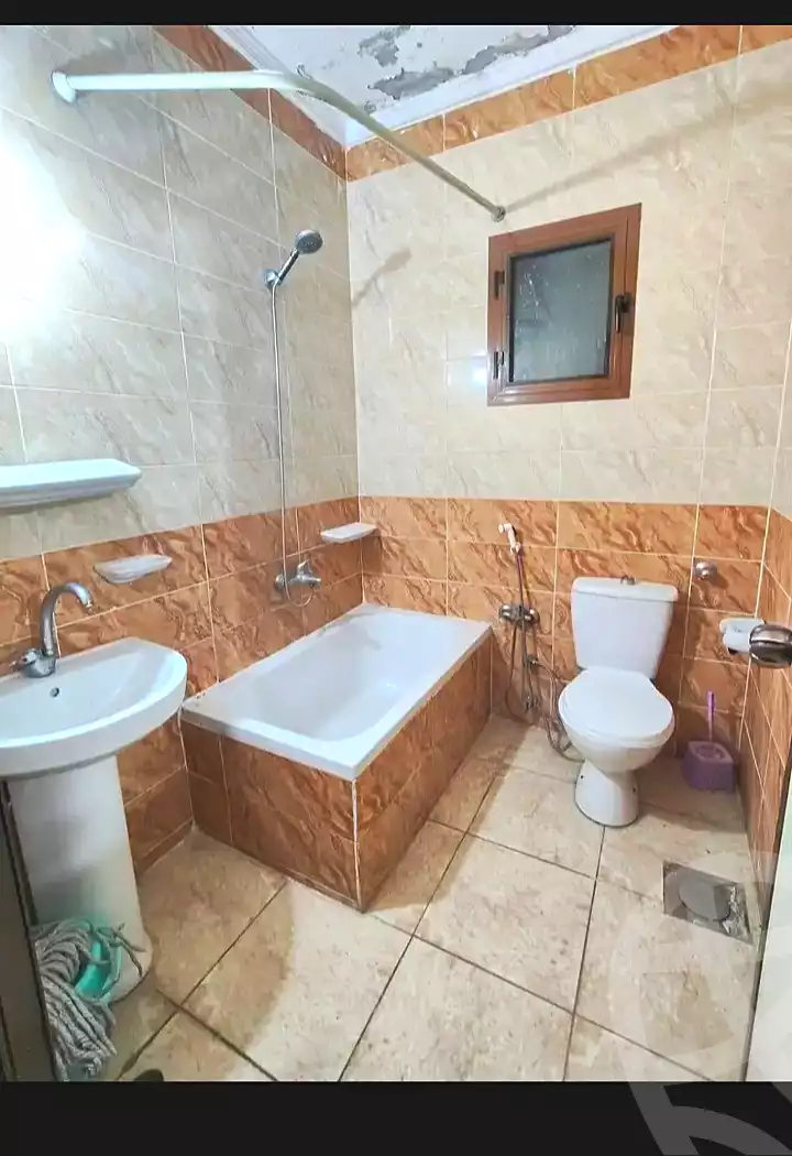https://aqarmap.com.eg/en/listing/7089930-for-sale-alexandria-el-asafra-l-sfr-bhry