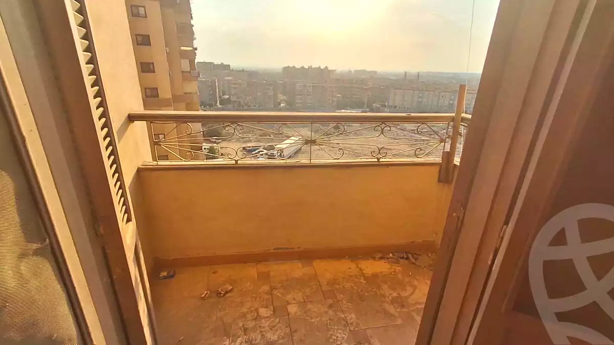 https://aqarmap.com.eg/ar/listing/7089952-for-sale-cairo-helwan-mnshy-yn-hlwn-rael-st