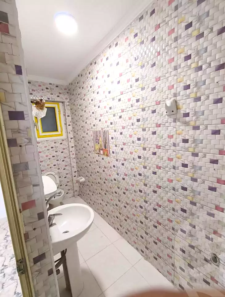 https://aqarmap.com.eg/ar/listing/7090171-for-sale-alexandria-lsywf-gamila-abu-herid-st