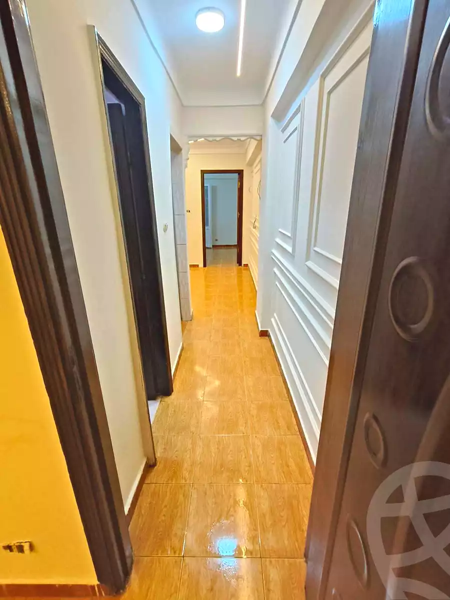 https://aqarmap.com.eg/ar/listing/7090424-for-sale-alexandria-lsywf-el-falki