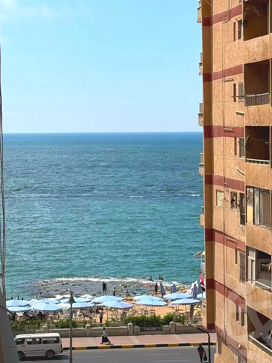https://aqarmap.com.eg/ar/listing/7090436-for-sale-alexandria-el-asafra-sadiqat-al-ketab-al-moqadas-st
