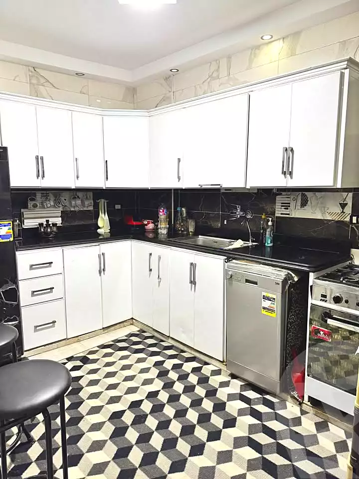 https://aqarmap.com.eg/ar/listing/7090469-for-sale-alexandria-al-agamy-lbytsh-bianchiii