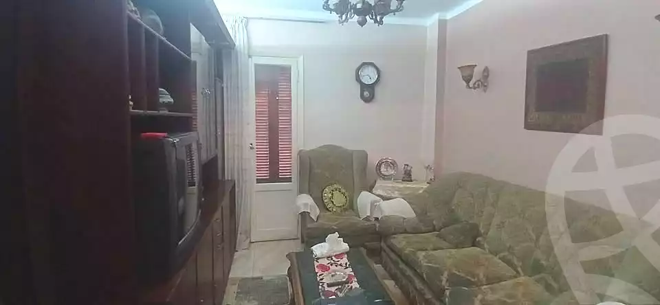 https://aqarmap.com.eg/ar/listing/7090474-for-sale-cairo-hadayek-el-koba-hamamat-el-koba