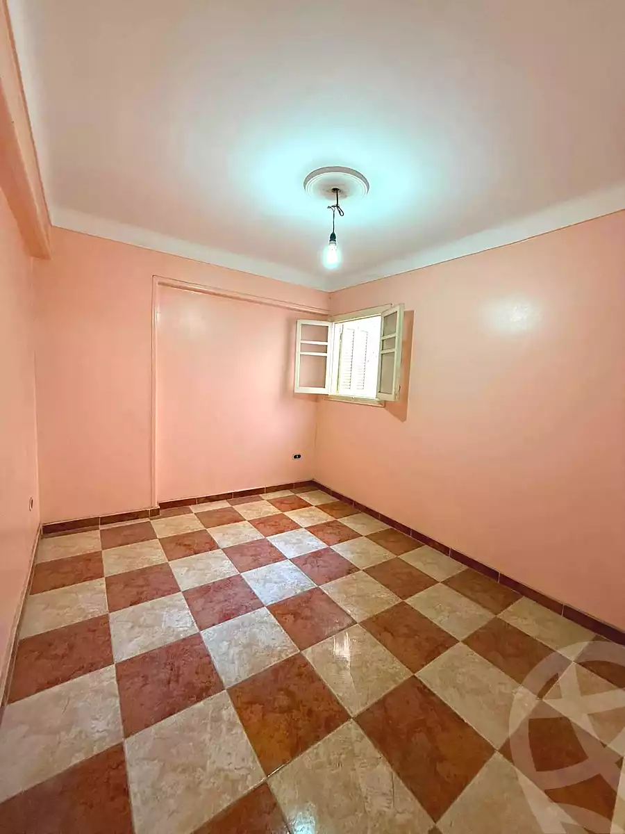 https://aqarmap.com.eg/ar/listing/7090487-for-sale-alexandria-sydy-bshr-sydy-bshr-qbly-salah-el-din-st