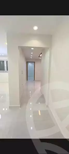 https://aqarmap.com.eg/ar/listing/7090515-for-sale-alexandria-al-agamy-lbytsh-bianchiii