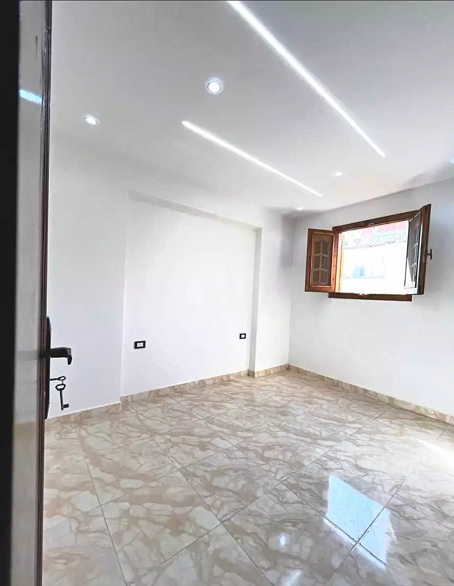 https://aqarmap.com.eg/ar/listing/7090674-for-rent-alexandria-lsywf-el-falki
