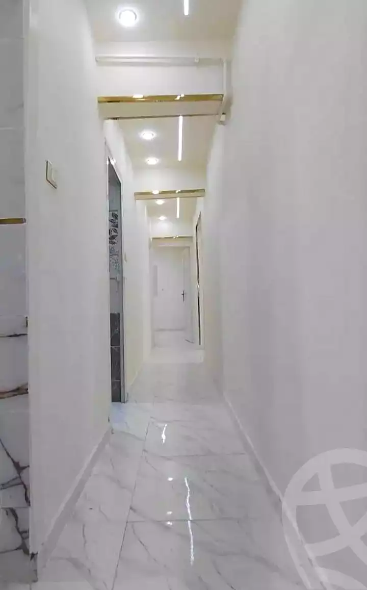 https://aqarmap.com.eg/en/listing/7090746-for-sale-alexandria-al-agamy-lbytsh-zayed-st
