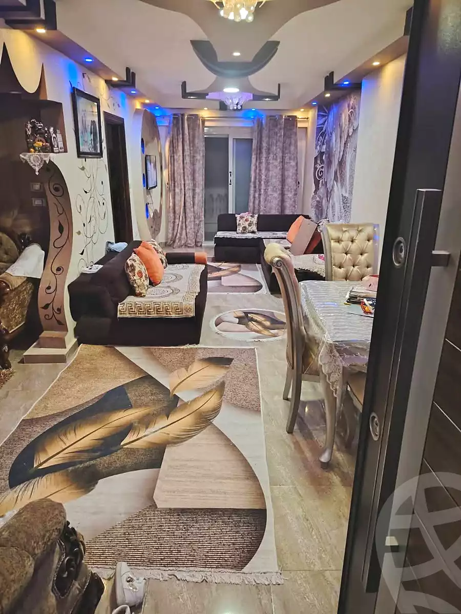 https://aqarmap.com.eg/ar/listing/7090998-for-sale-alexandria-al-agamy-lbytsh-bianchiii