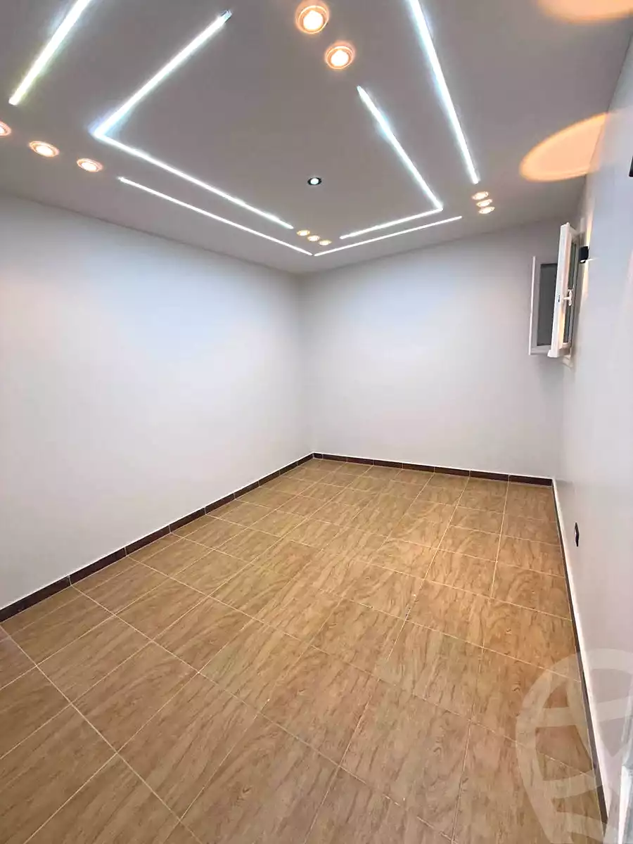 https://aqarmap.com.eg/en/listing/7091050-for-sale-alexandria-el-asafra-l-sfr-bhry