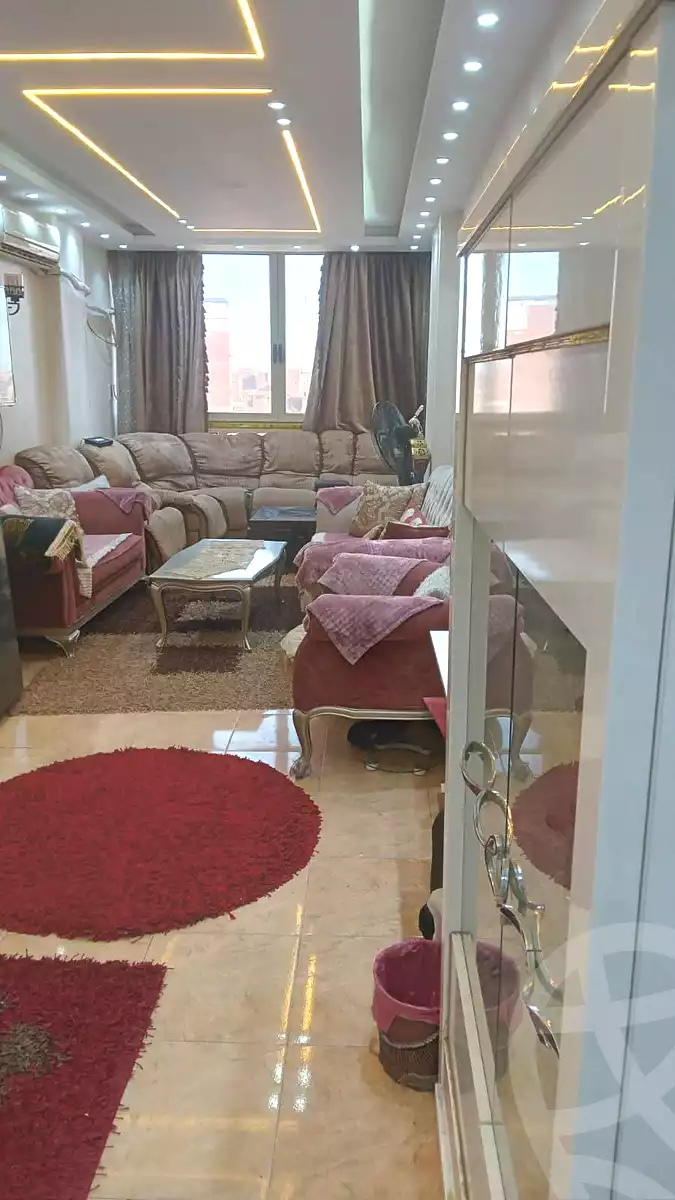 https://aqarmap.com.eg/en/listing/7091072-for-sale-cairo-el-haram-shareaa-khatem-el-morsalen