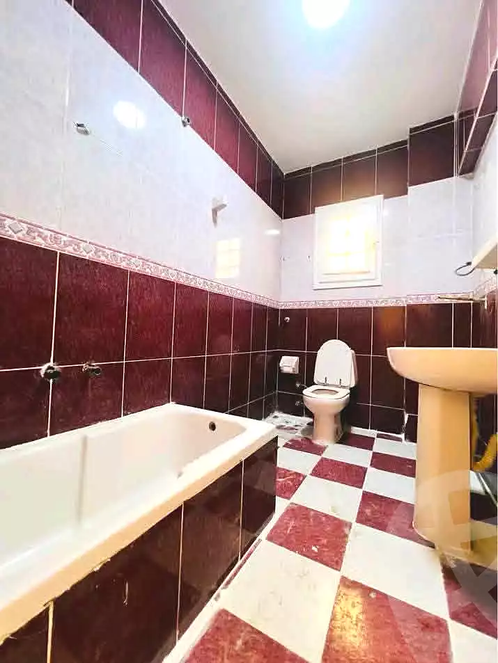 https://aqarmap.com.eg/ar/listing/7091093-for-sale-alexandria-al-agamy-shataa-el-nakheel-street-45