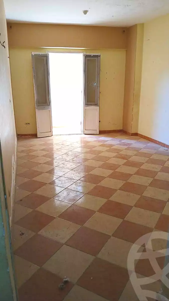 https://aqarmap.com.eg/en/listing/7091200-for-sale-alexandria-al-agamy-el-hanouvel-el-warsha-st