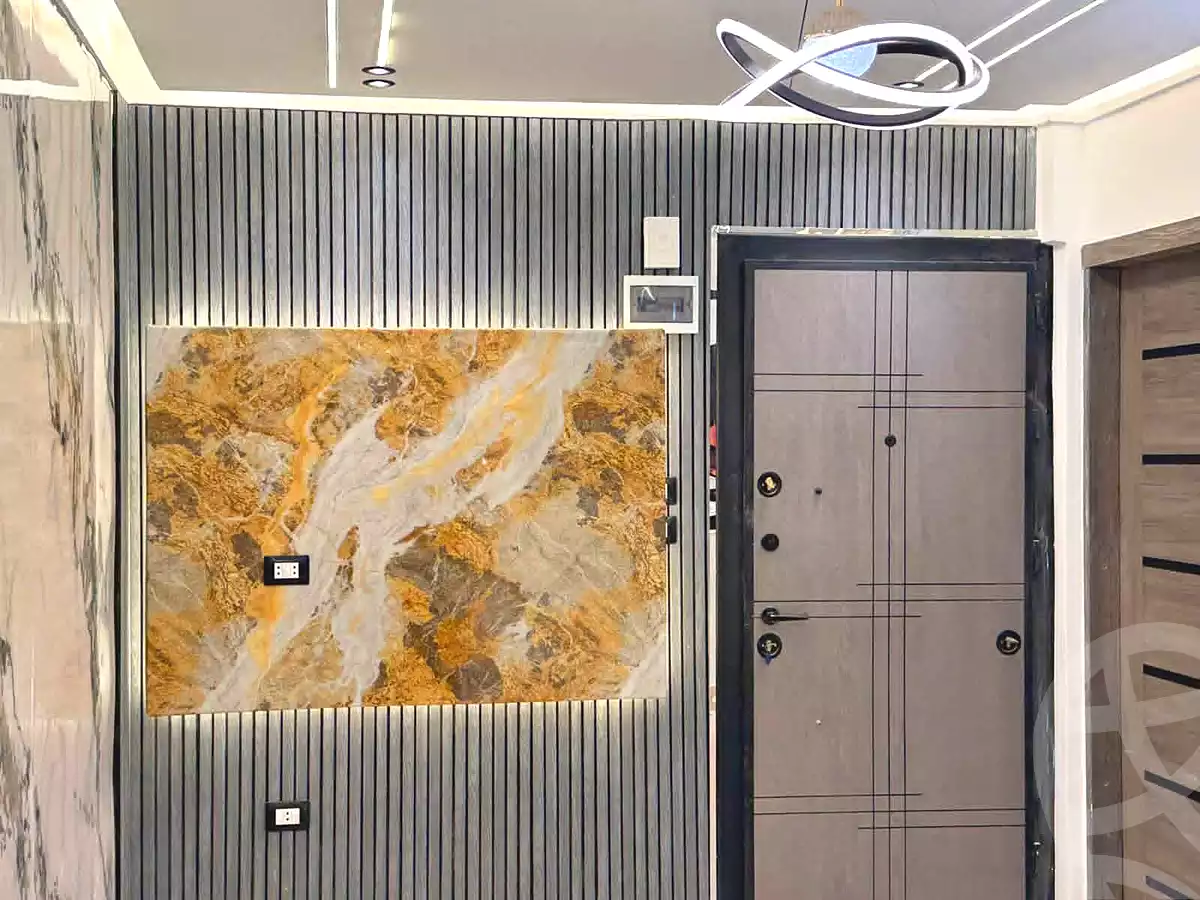 https://aqarmap.com.eg/ar/listing/7091229-for-sale-alexandria-sydy-bshr-sydy-bshr-bhry-shr-khld-bn-lwlyd