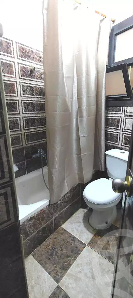 https://aqarmap.com.eg/en/listing/7091389-for-sale-cairo-ain-shams-el-naam-al-sad-al-aali-st