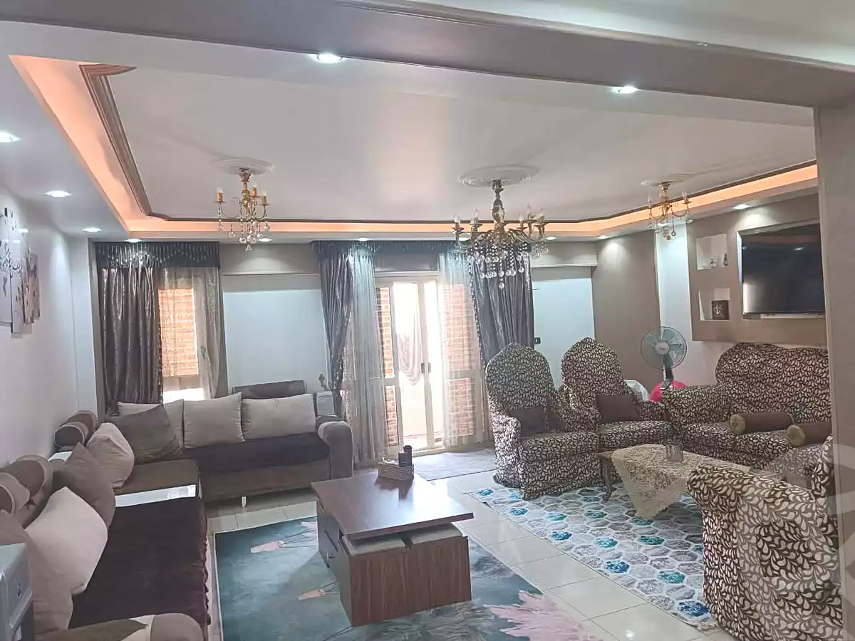 https://aqarmap.com.eg/ar/listing/7091413-for-sale-cairo-helwan-mahmoud-zaki-st