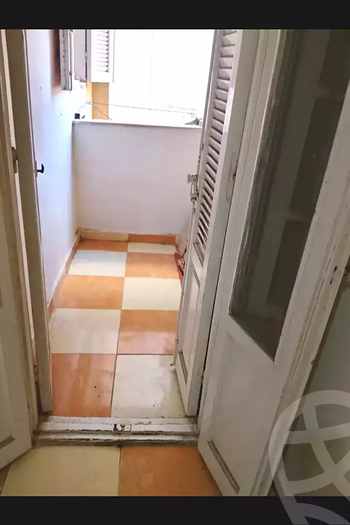 https://aqarmap.com.eg/en/listing/7091396-for-sale-alexandria-sydy-bshr-sydy-bshr-bhry-ali-hipa-st