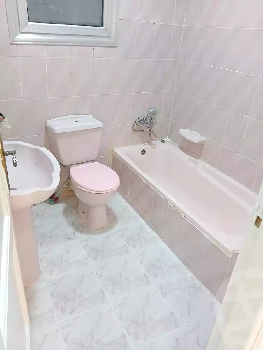 https://aqarmap.com.eg/ar/listing/7091461-for-sale-alexandria-al-agamy-shataa-el-nakheel