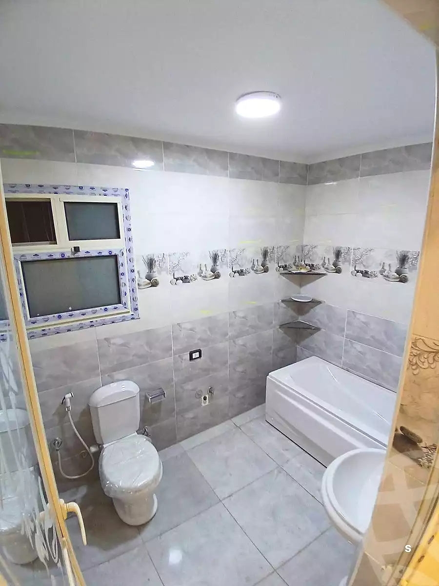 https://aqarmap.com.eg/en/listing/7091626-for-sale-cairo-elnozha-Streettt-27
