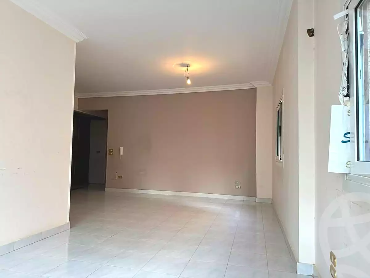 https://aqarmap.com.eg/ar/listing/7091720-for-sale-cairo-new-cairo-el-banafsg-el-banafsag-omarat-al-gabri-st