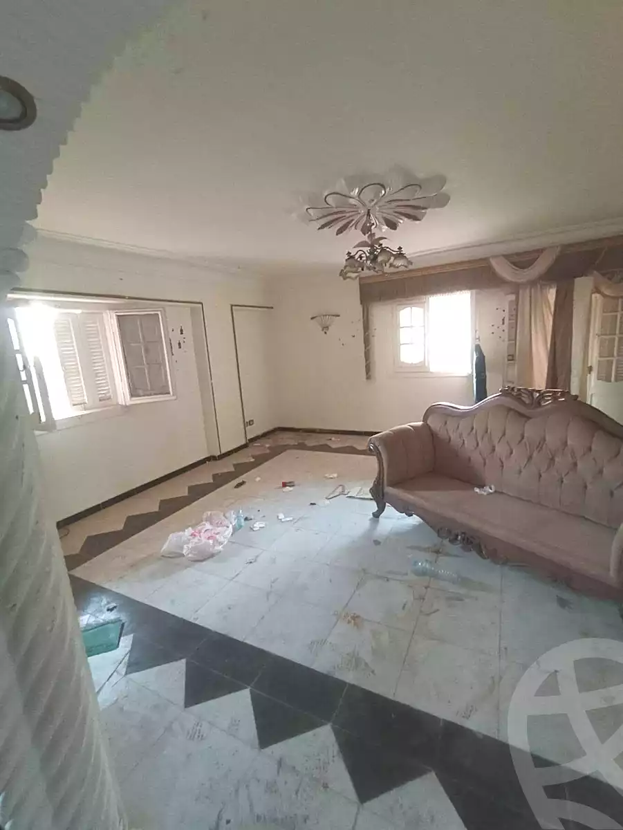 https://aqarmap.com.eg/ar/listing/7075630-for-sale-alexandria-al-agamy-lbytsh-el-hanafeya-st