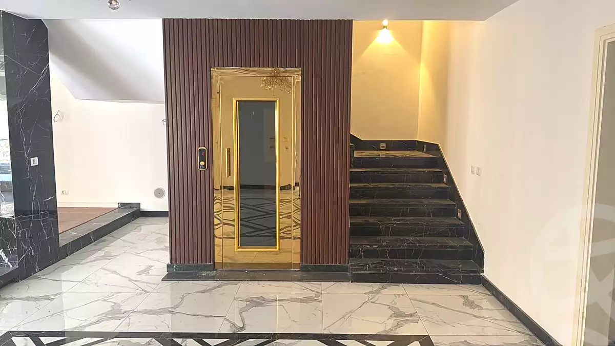 https://aqarmap.com.eg/ar/listing/7091867-for-sale-cairo-6th-of-october-tryq-wsl-dhshwr