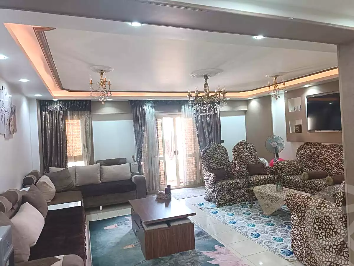 https://aqarmap.com.eg/ar/listing/7092111-for-sale-cairo-helwan-mahmoud-zaki-st